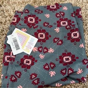 Lularoe Cassie Skirt Medium - BNWT